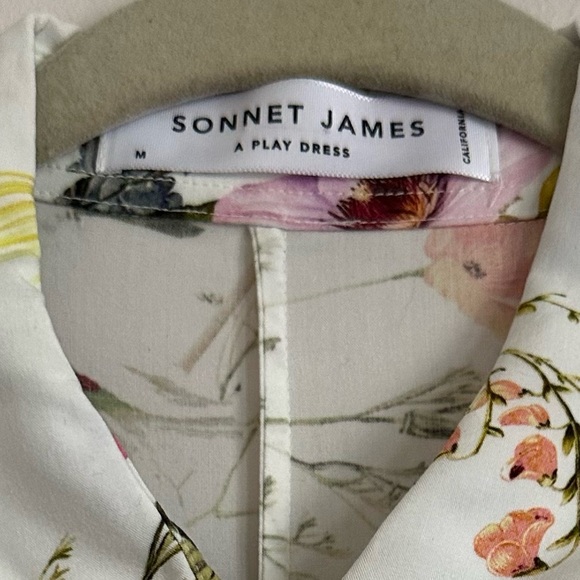 Sonnet James Floral Jumpsuit Size Medium - Picture 11 of 16